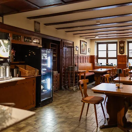 Hotel Zum Goldenen Schiff - Lehmzimmer Stein